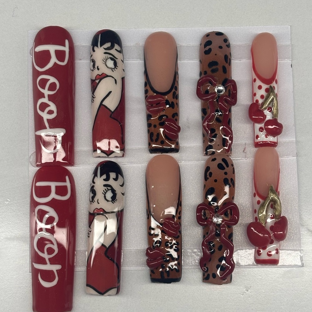 Betty boop Red and Leopard Print Nail Art Set